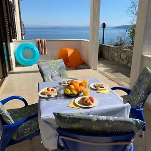  Apartment Near The Beach, With Terraces And Seaview At House B.